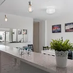 Beachfront In By Costarentals - Ref 70 Appartement