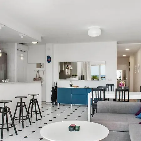 Appartamento Beachfront In By Costarentals - Ref 70 Benalmádena