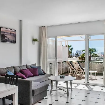 Apartment Beachfront Location In By Costarentals - Ref 70 *